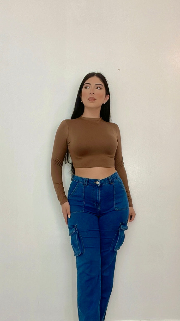 Buttery Soft Long Sleeve Crop Top