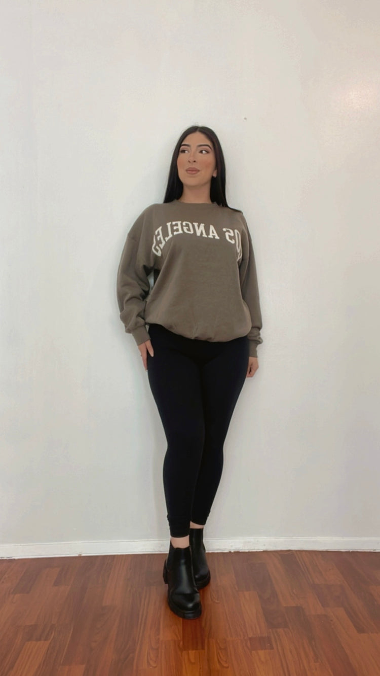 Los Angeles Embroidered Oversized Crewneck In Fossil