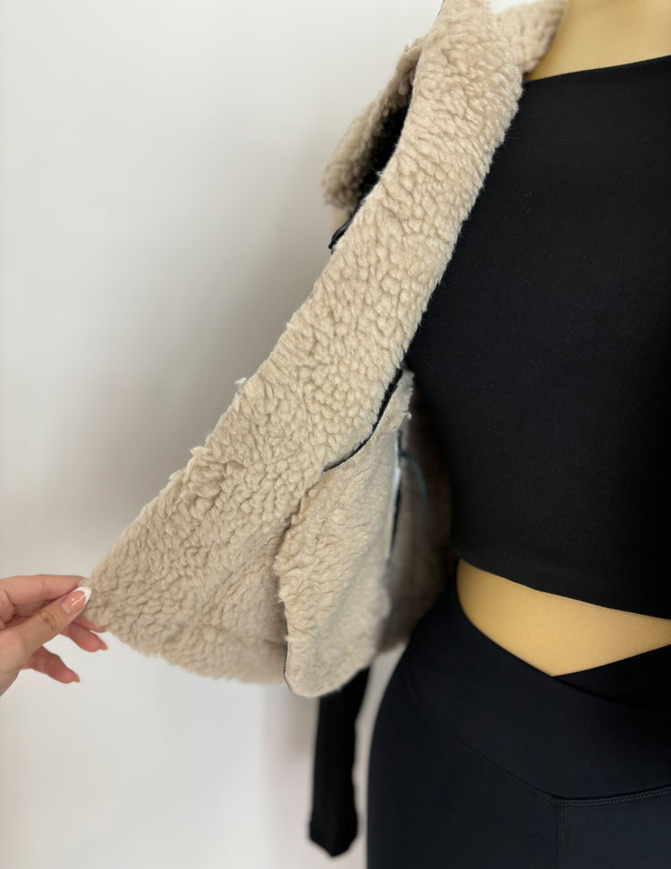 Molly Faux Leather Sherpa Vest In Black