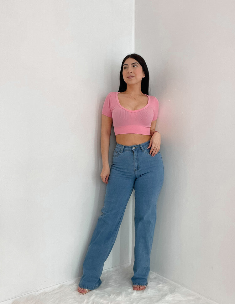 Pretty Straight Leg Jeans Med Wash