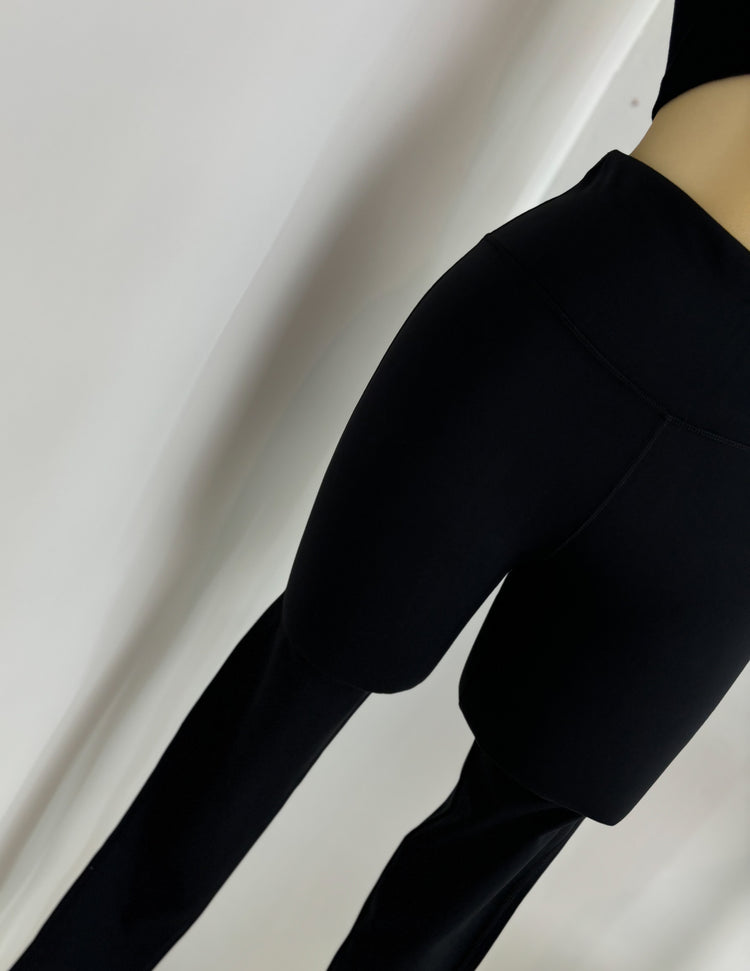 Snatched Leggings In Black