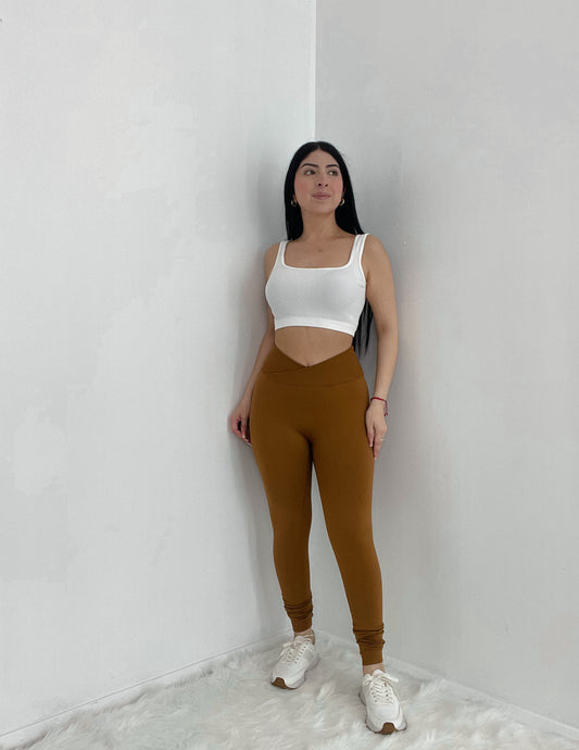 Crossover Scrunched Snatched Leggings